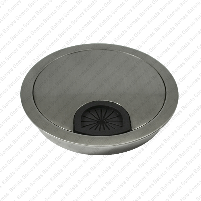  Passa cabos com tampa para mesas